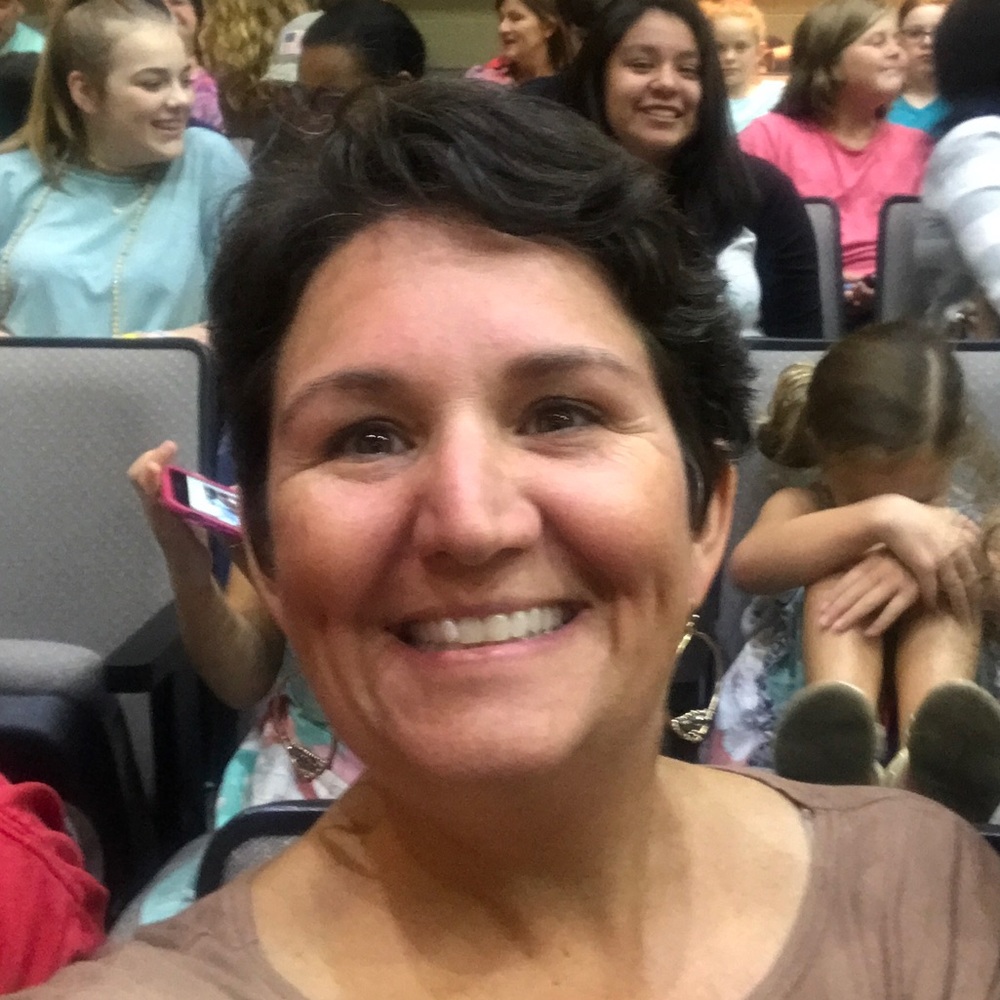 Meet your Posher, Andrea